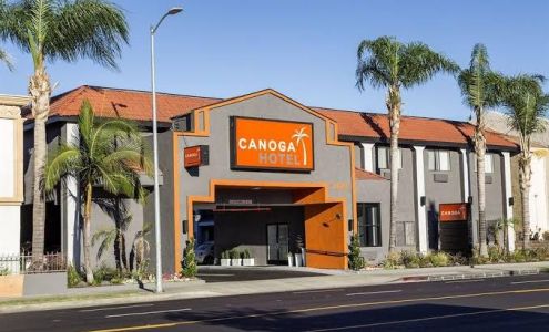 Canoga Hotel
