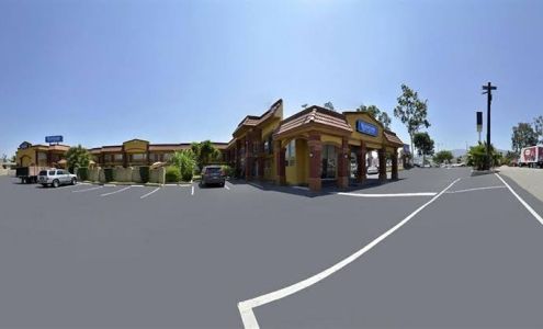 Rodeway Inn & Suites