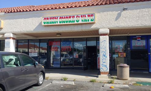 Green Smoke & Vape Shop
