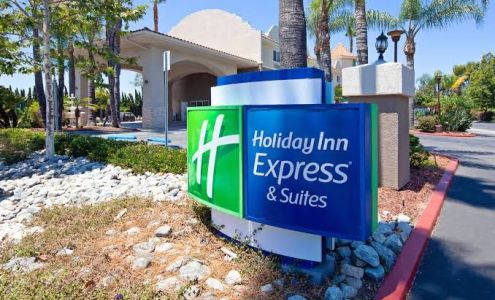 Holiday Inn Express & Suites San Diego-Escondido