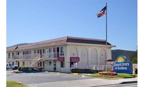 Days Inn by Wyndham San Marcos