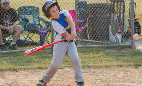 Laundry Mall Sandwich