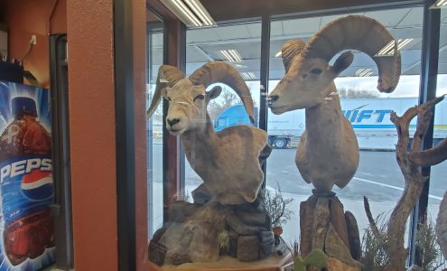 CB Browns Hardware Winnemucca