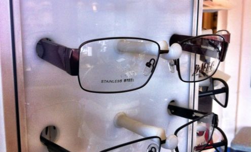 Dr. Richard Joyce Optometrist