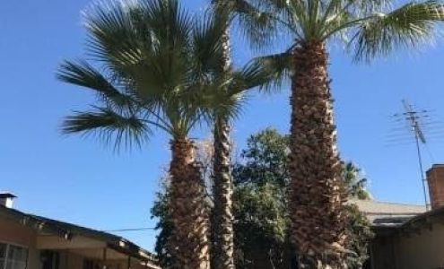 Elsinore Hot Springs & Lodge