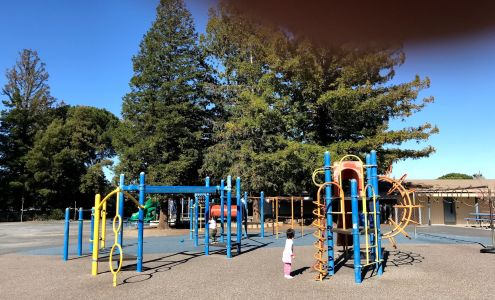 West Hillsborough Elementary & Preschool Hillsborough