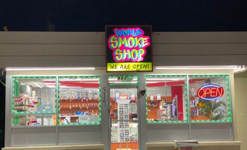 World smoke shop Farmington