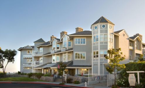 Blue Lantern Inn, A Four Sisters Inn