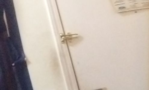 Bridgeway Inn& Suites