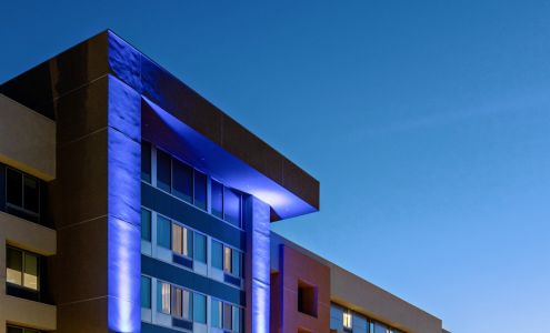 Holiday Inn Express & Suites - Palm Desert - Millennium, an IHG Hotel