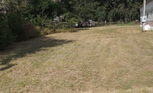 Helm's Colorworld Paint & Body