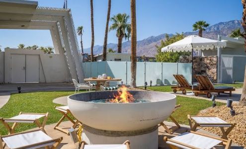 The Monkey Tree Hotel by AvantStay