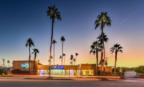 The Skylark - a Palm Springs Hotel