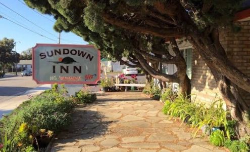Sundown Inn