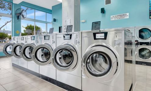 The Laundromat of San Pedro