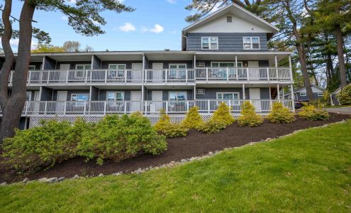 Kittery Inn and Suites