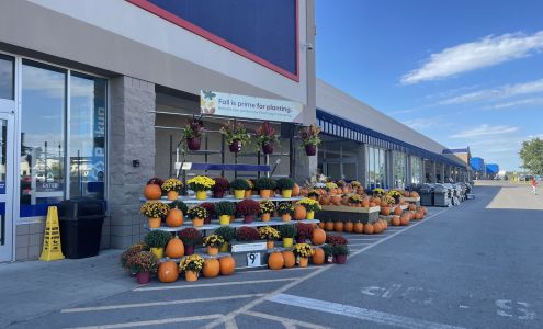 Lowe's Garden Center