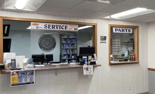 Fillback RAM Jeep Chrysler Dodge Service Department Boscobel