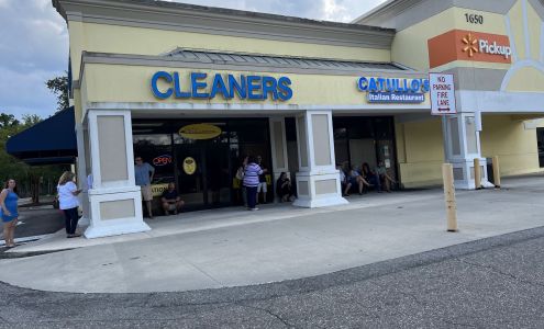 Village Shoppes At San Pablo