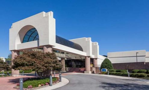 Super 8 by Wyndham Dalton/Convention Center Area