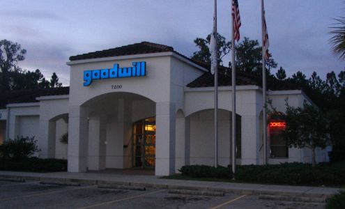 Goodwill Manasota Bookstore - Bradenton