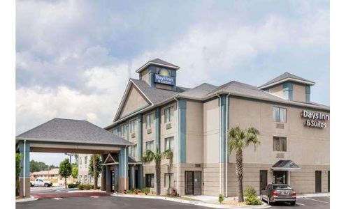 Jesup Inn & Suites