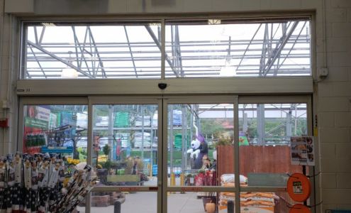 Lowe's Garden Center