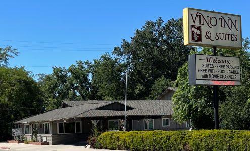 Vino Inn & Suites