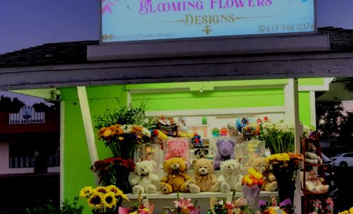 Blooming Flower's Designs