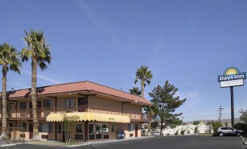 Days Inn by Wyndham Barstow