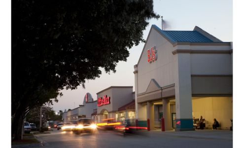 Oakwood Plaza North & South