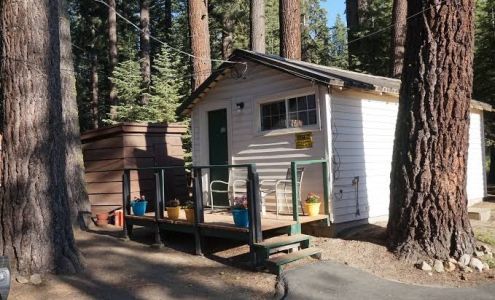 Tamarack Lodge Motel