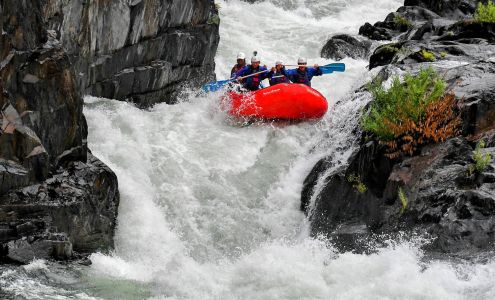 American Whitewater Expeditions Coloma