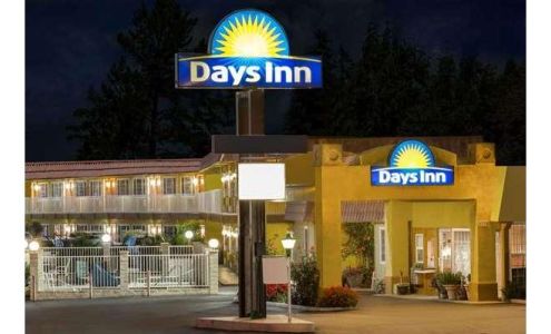 Days Inn by Wyndham King City