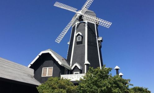 Carlsbad Windmill by Wedgewood Weddings