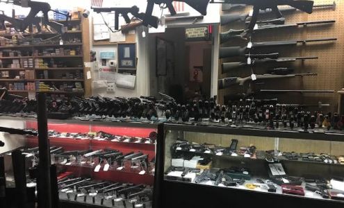 Steele’s Gun Shop