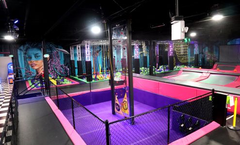 Flying Squirrel Trampoline Park