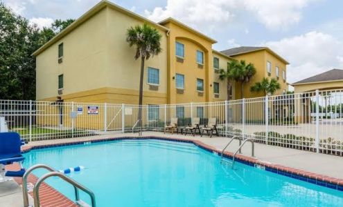 Comfort Inn & Suites Scott-West Lafayette