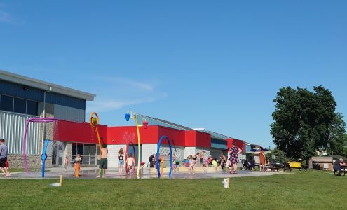 Aquatic Centre 5600 44 Ave, Camrose