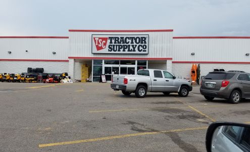 Tractor Supply Lexington