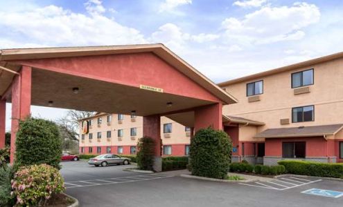 Super 8 by Wyndham Corvallis