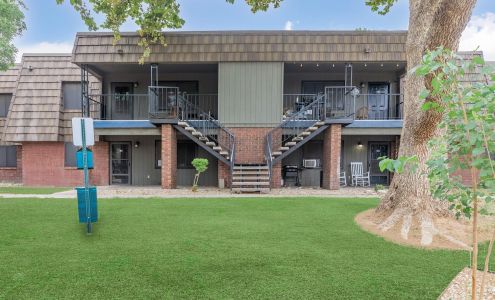 Riverwood Apartments