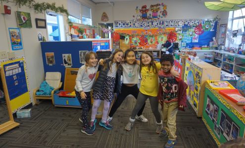 Welcome Amigos International School