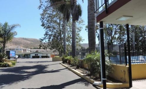 Lotus Of Lompoc - A Great Hospitality Inn