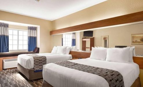 Microtel Inn & Suites by Wyndham Zephyrhills