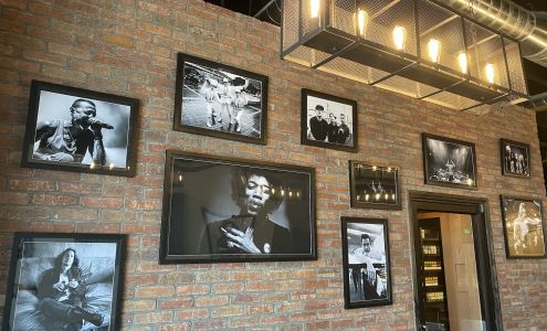 Mid City Vapor Lounge Springville