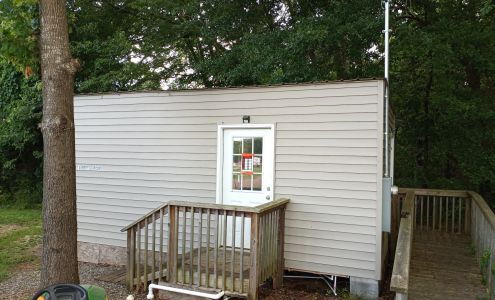 Country Court RV Park and Motel