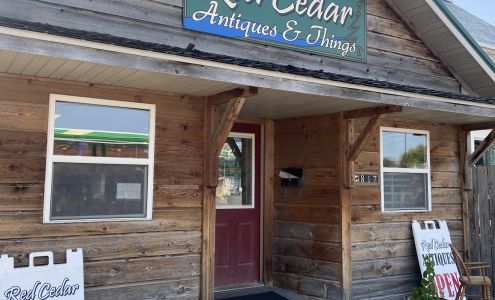 Red Cedar Antiques Vinton