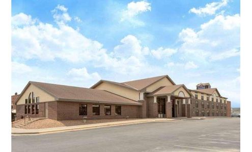 AmericInn by Wyndham Ottumwa