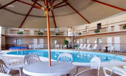 Knights Inn & Suites Emporia